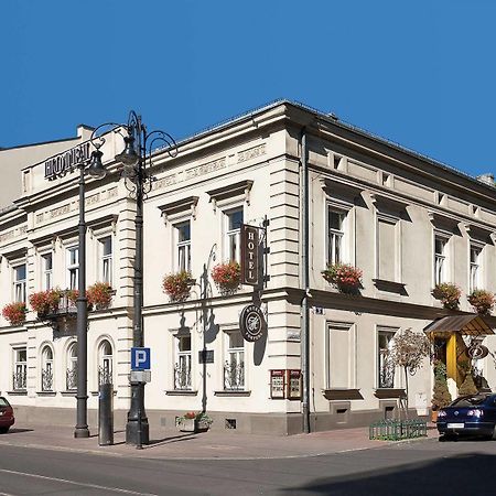 Hotel Fortuna Krasków Exterior foto